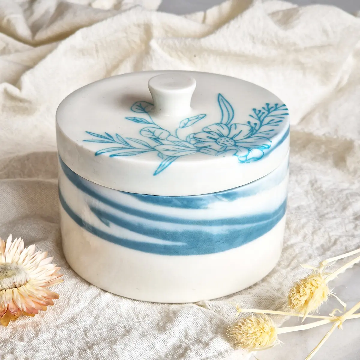 porcelain handmade marbled trinket box